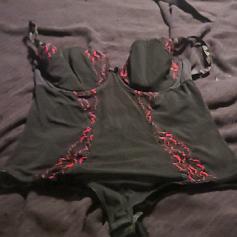 Torrid black and Pink lingerie teddy size 1